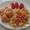 Sahnehähnchen mit frischen Paprika, Tomaten, Frischkäse und Vollkornnudeln